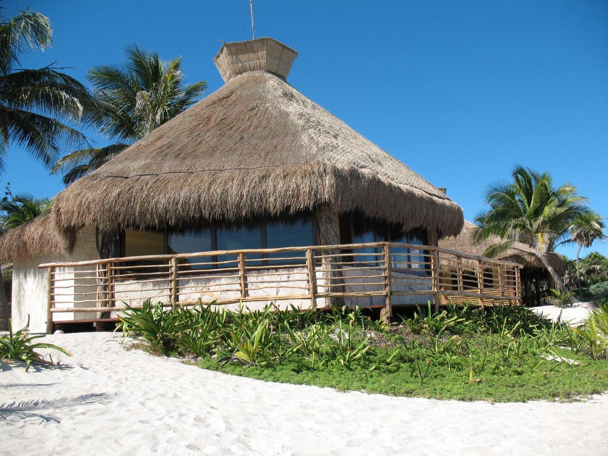 Sol Caribe Hotel Пунта Ален Екстериор снимка