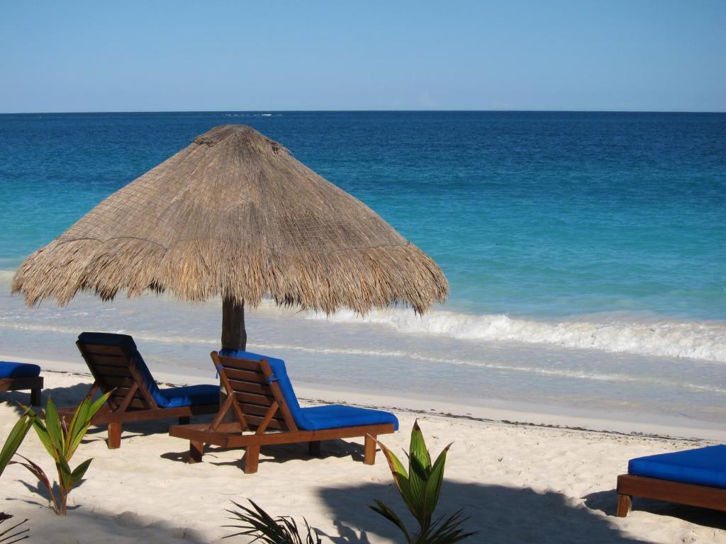 Sol Caribe Hotel Пунта Ален Екстериор снимка