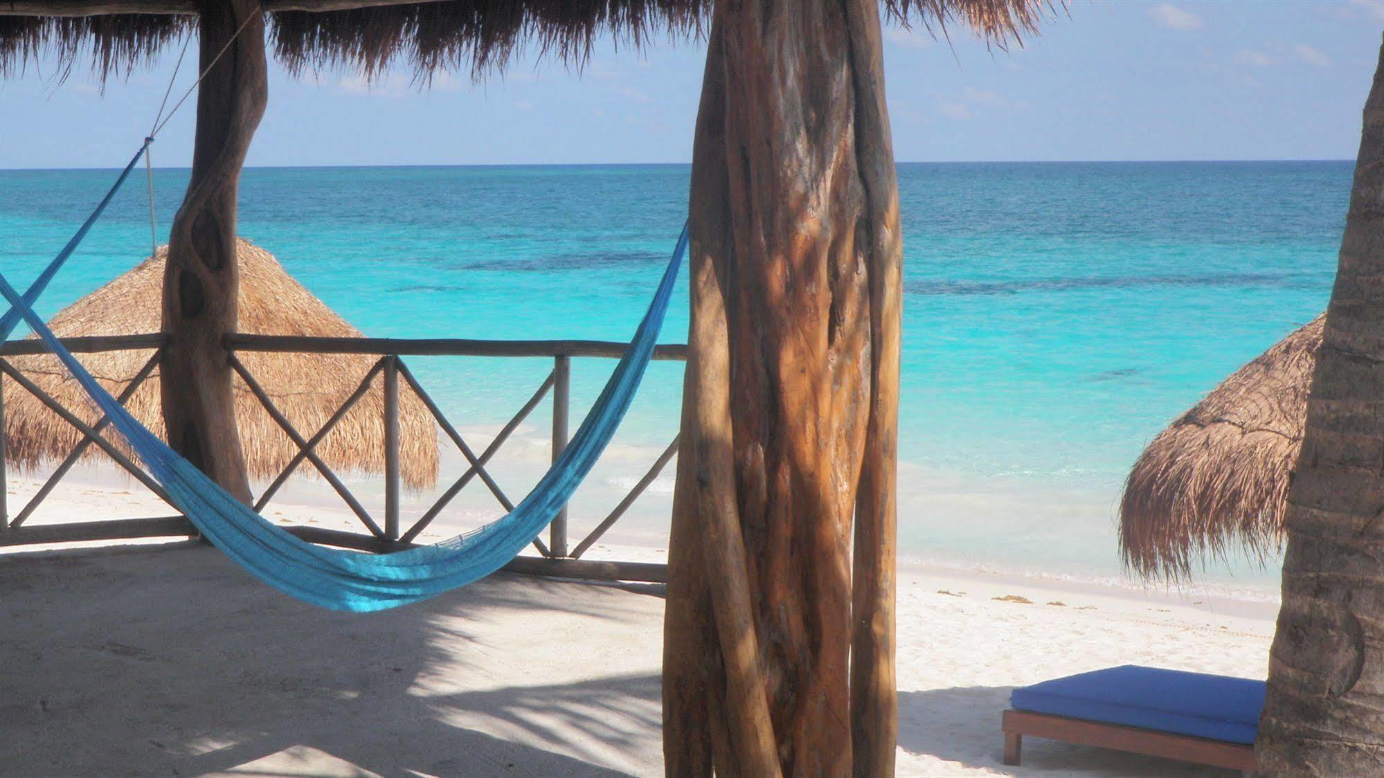 Sol Caribe Hotel Пунта Ален Екстериор снимка